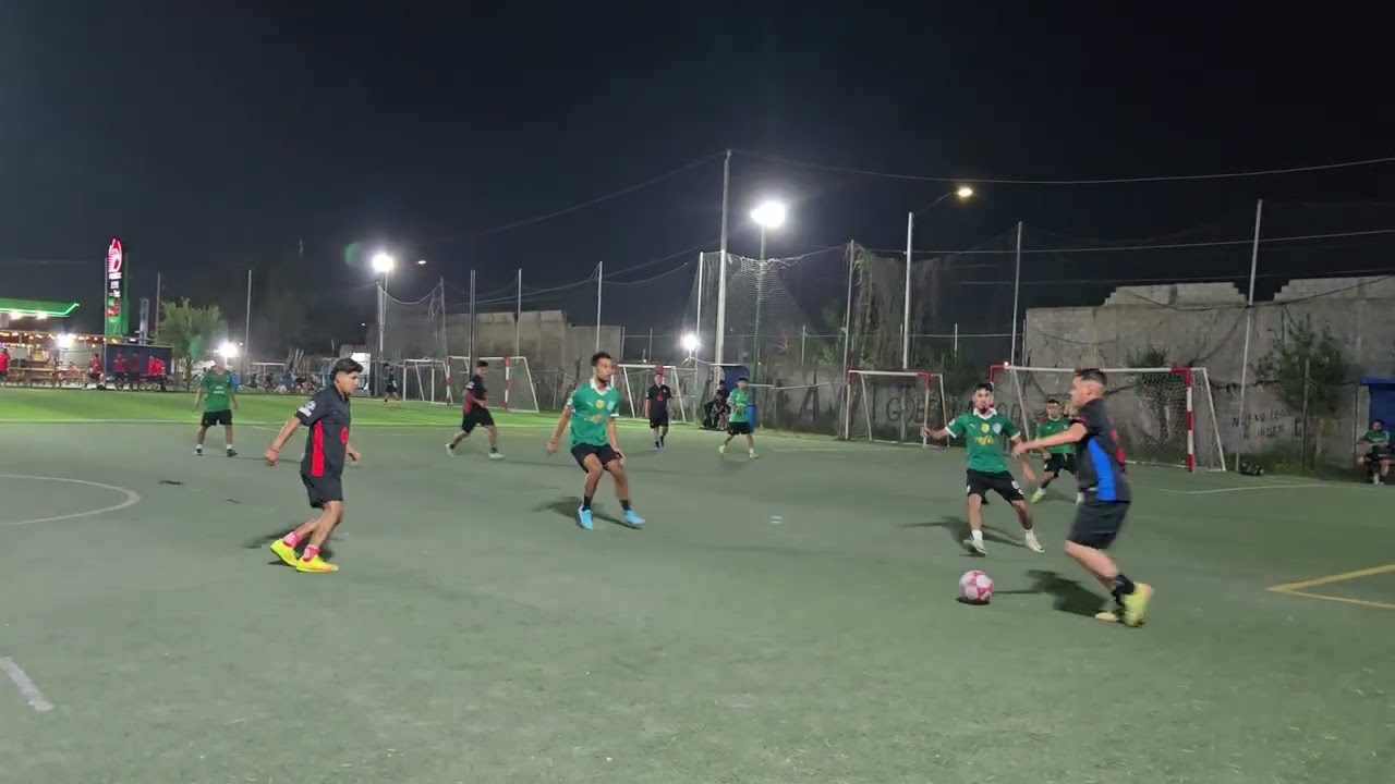 LIGA OFFSIDE Semifinal Borussia vs Parras 1T (4-4)
