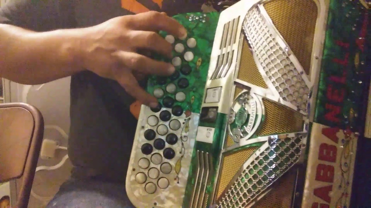 Passion By Reto&ntilde;o Accordion (Salomon Ramos)