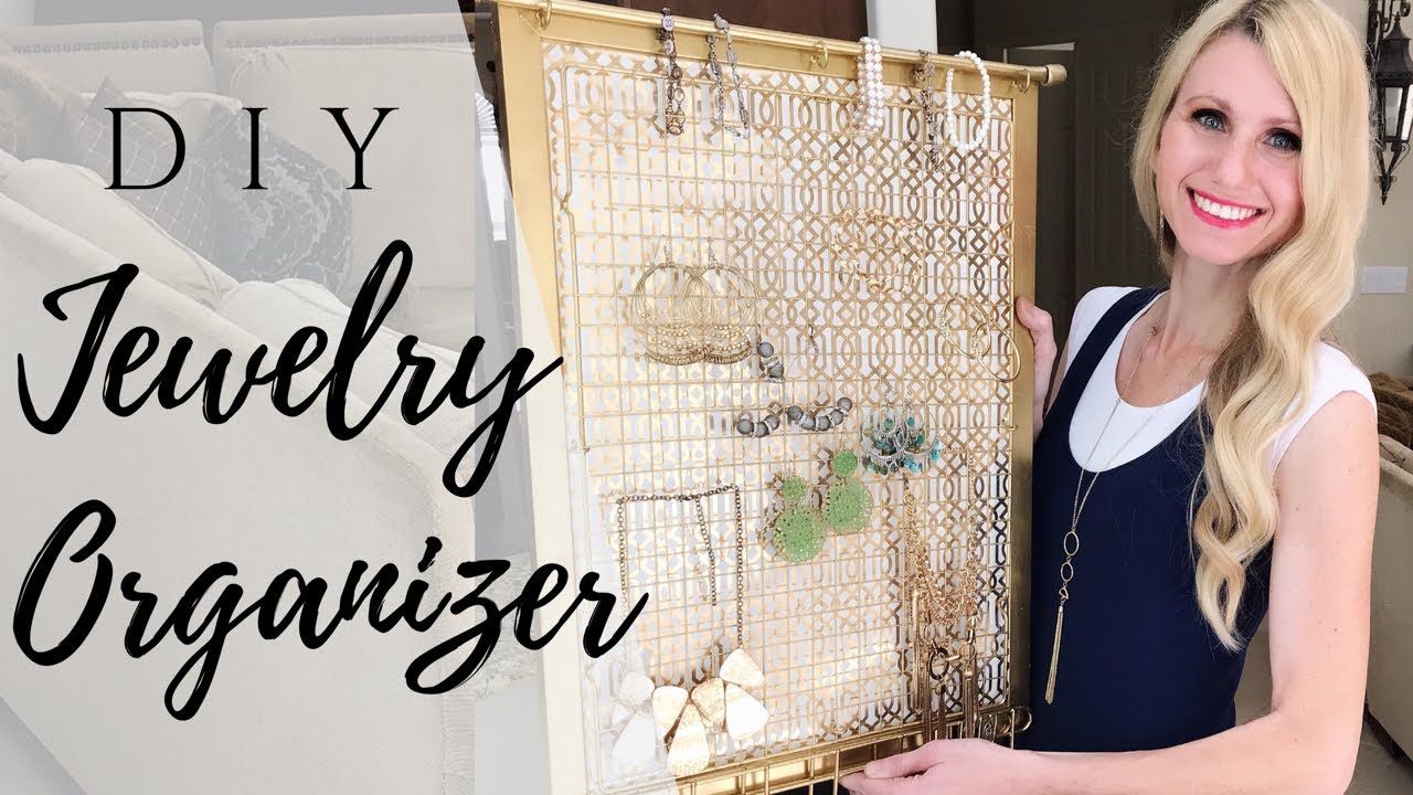 DIY JEWELRY ORGANIZER (JEWELRY DISPLAY FRAME)