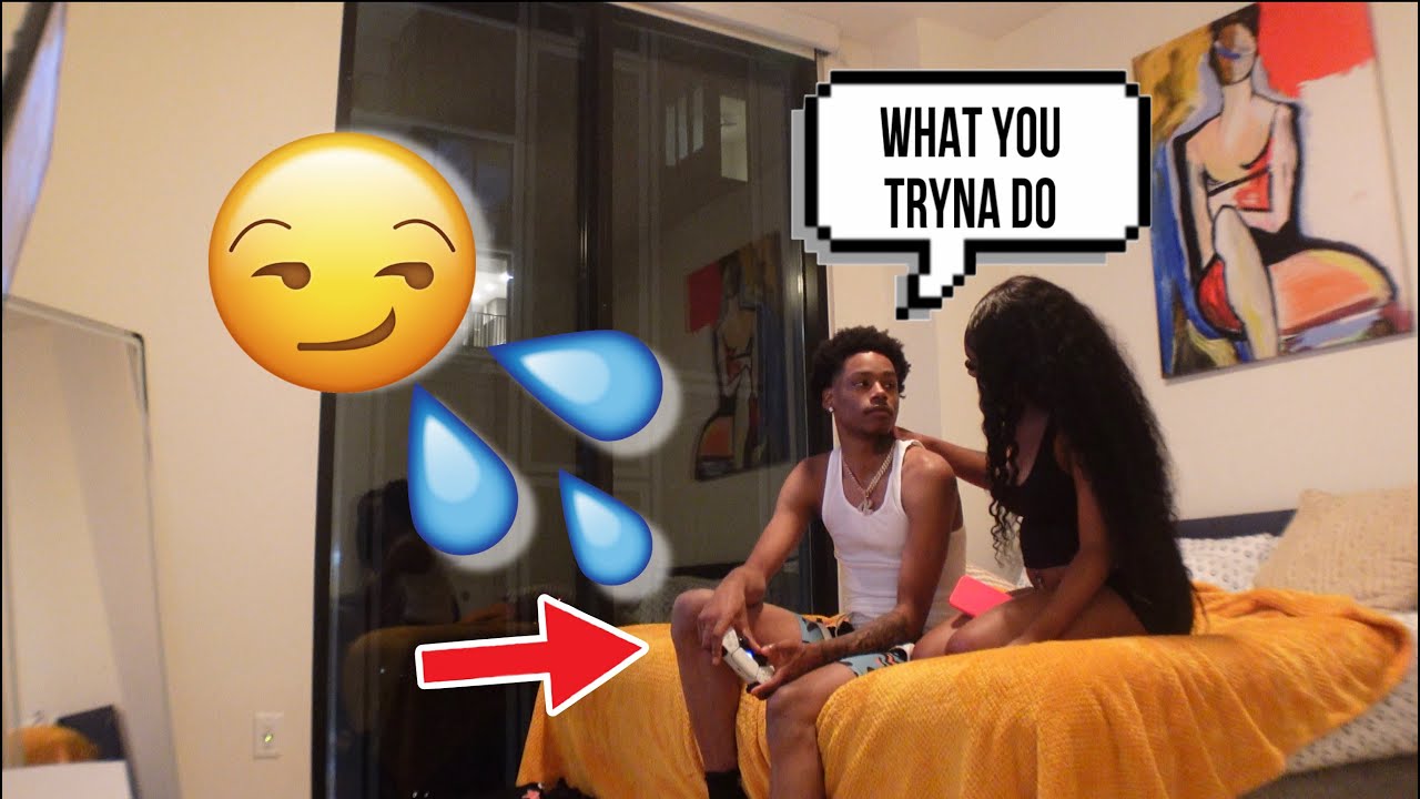 DISTRACTING MY BOYFRIEND WHILE HE PLAYS THE GAME😏 *GONE RIGHT*