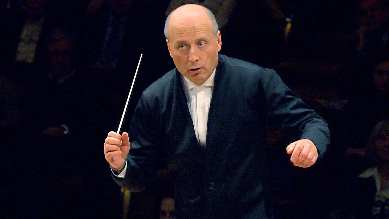 Beethoven: Symphony No. 1 / P. J&auml;rvi &middot; Berliner Philharmoniker