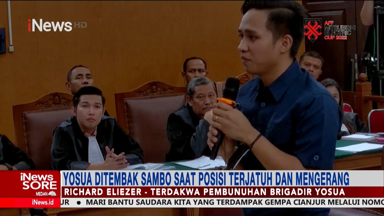 Tangis Richard Eliezer saat Peragakan Adegan Menembak Brigadir J di Depan Hakim #iNewsSore 30/11