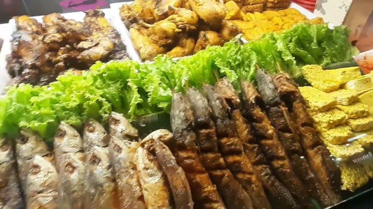 Usai Belanca di Tanah Abang kita ke Lantai 8 untuk makan siang @baninprabaswara
