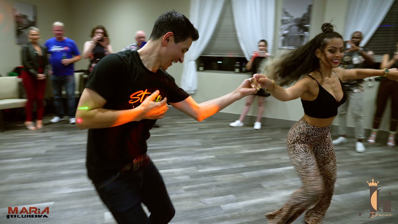 Salsa Fusion Demo by Mauricio Reyes & Jessica Guastella | 🎵 Pa'lla Voy Marc Anthony