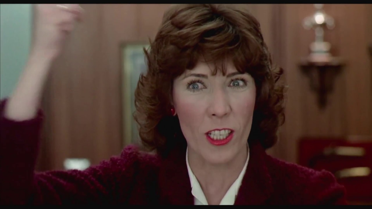 Lily Tomlin Recieves the Voice Arts® Icon Award