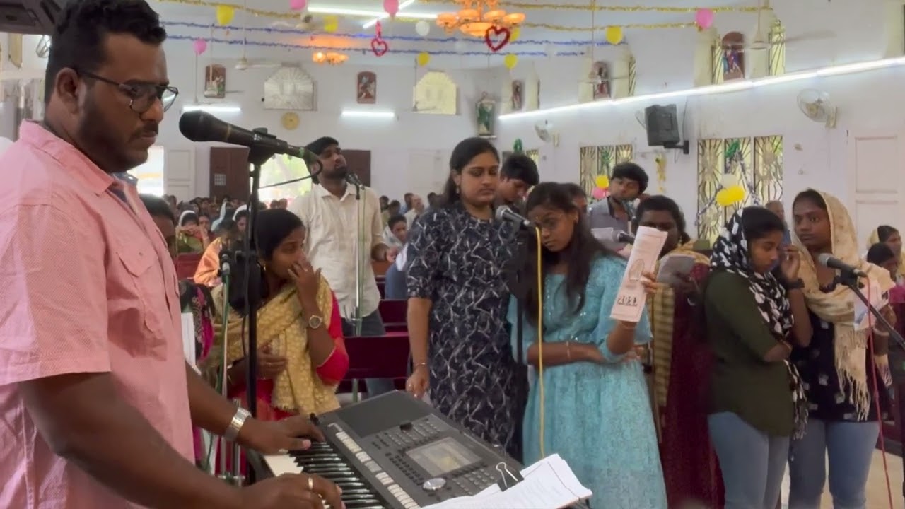 எனது நிழலாய் 4K | Holy Cross Church T. Nagar | Youth Choir