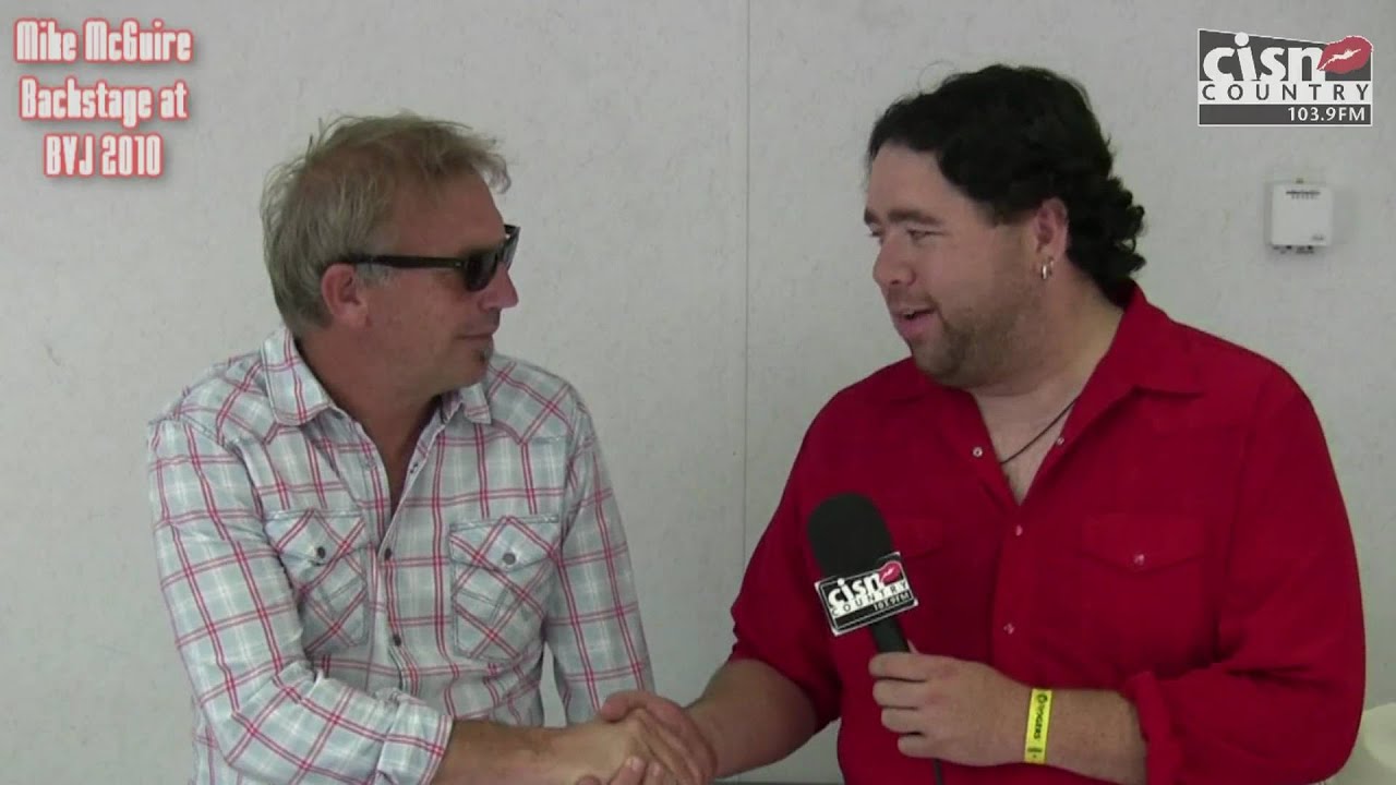 Mike McGuire with Kevin Costner 2010 - Looking Back at Big Valley Jamboree 2009