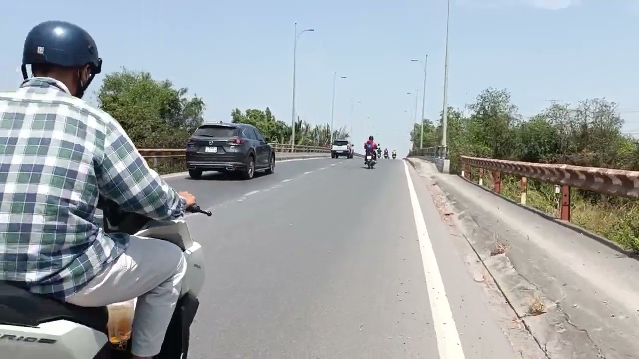 Ký sự đường Nguyễn Hữu Thọ trưa 26/02/2023