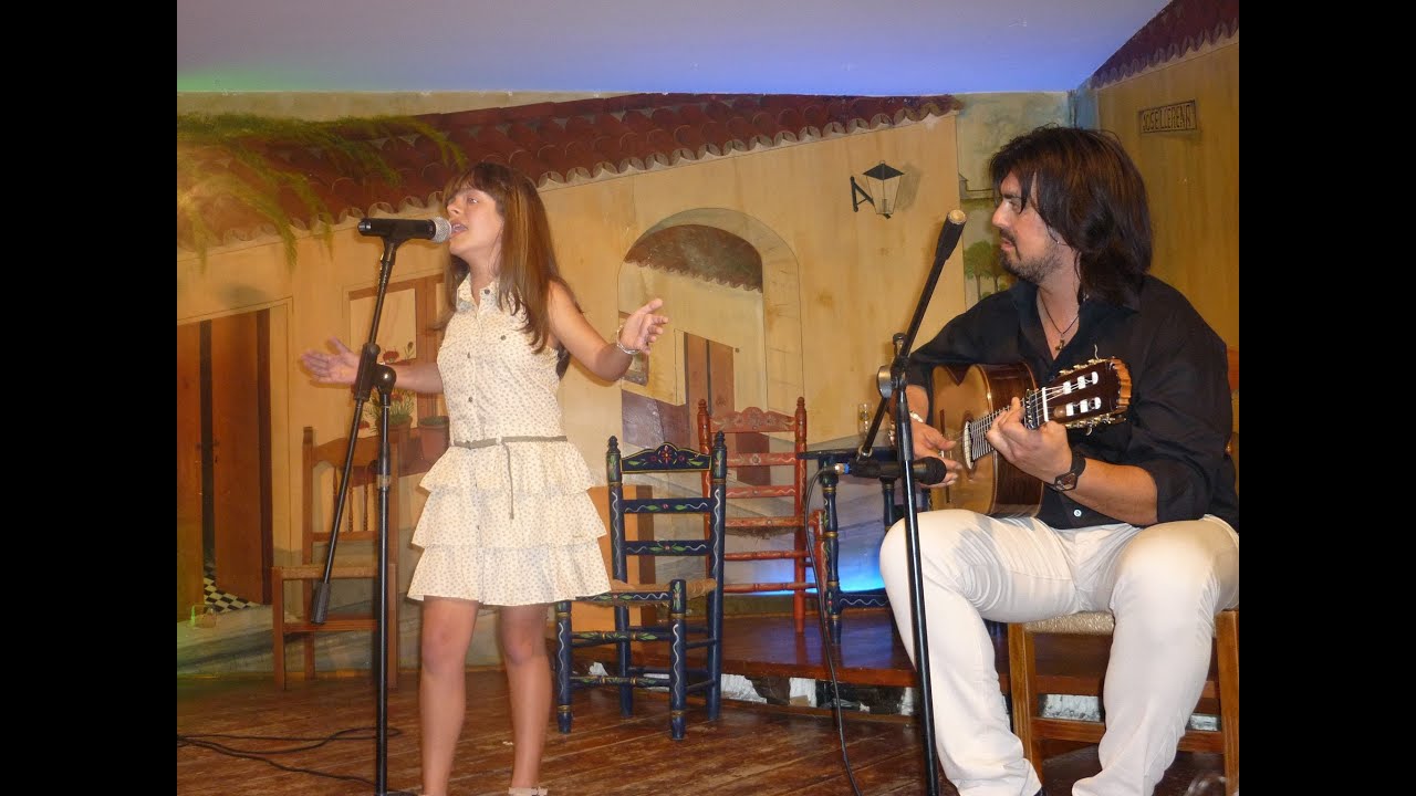 Angela y Juani de la Isla - Mi niña Lola. Peña Chato de la Isla 2013. San Fernando.