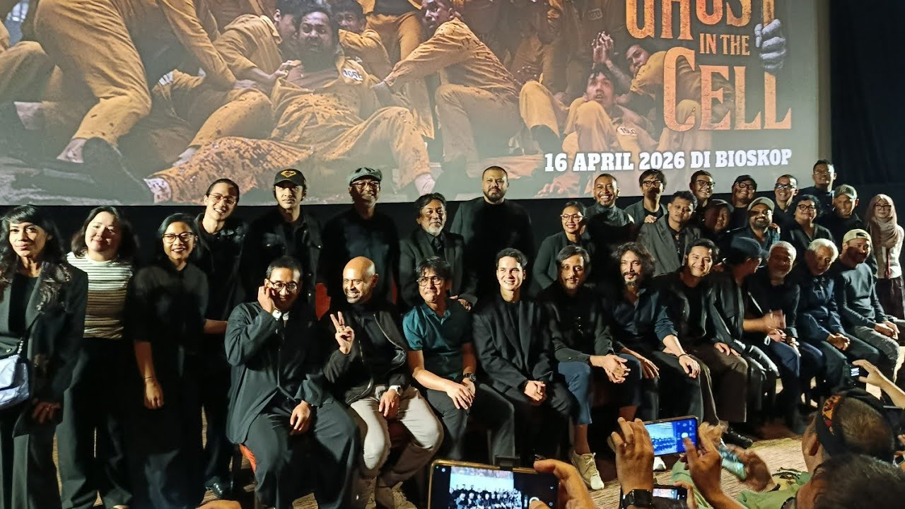 LIVE! PRESS CONFERENCE TRAILER FILM GHOST IN THE CELL 