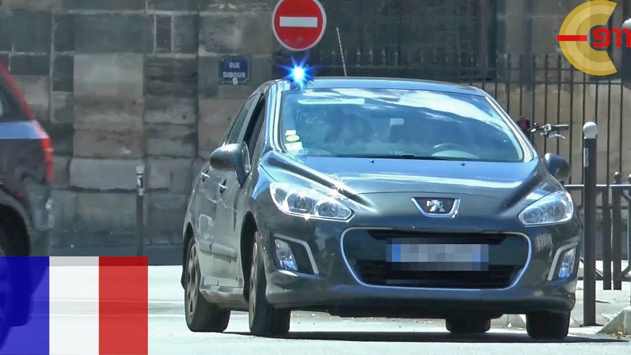 [PARIS] Voiture banalisée de police en urgence / unmarked police car responding code 3