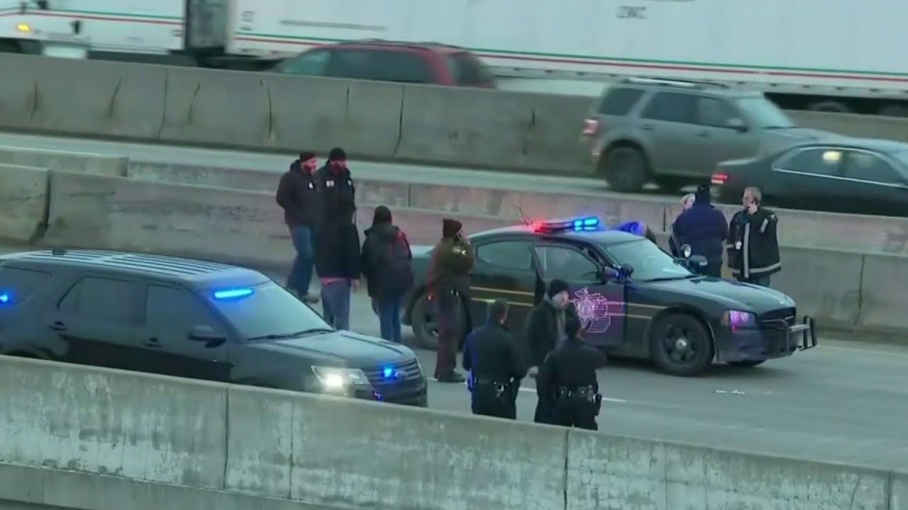 Wayne County Sheriff: Inmate got ahold of deputy's gun inside ambulance