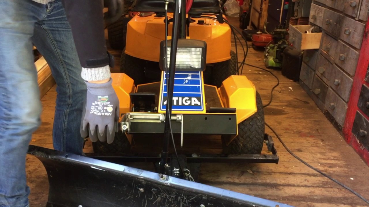 Stiga Park Snow Plow Part 1, mounting