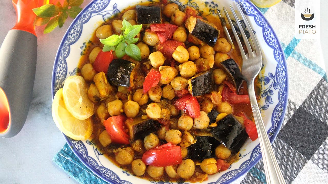 Revithada - Roasted chickpeas with eggplants and basil | Fresh Piato