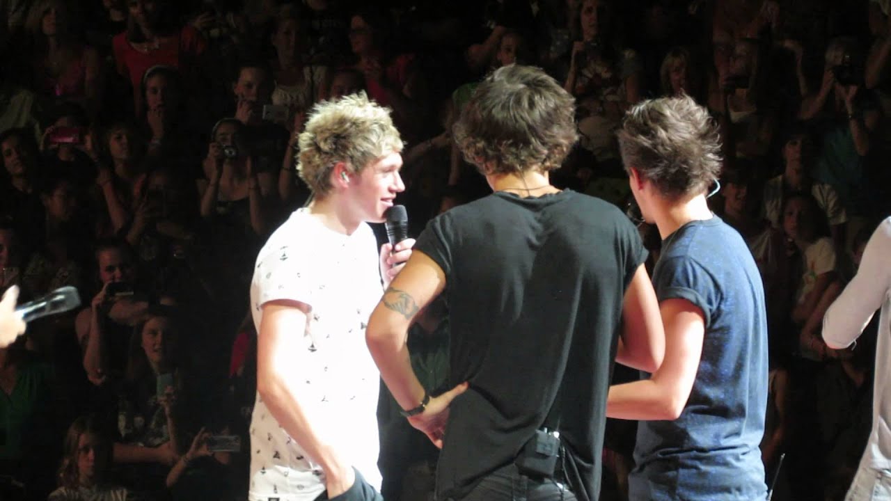 Twitter Questions - One Direction - 6/25/13 - Philadelphia
