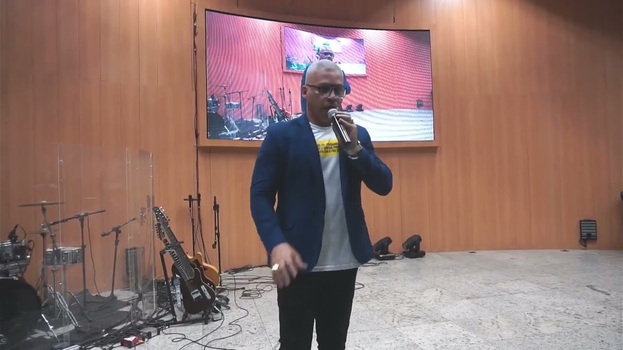 Pr Junior Trovão - O FOGO DE DEUS VAI TE INCENDIAR POR COMPLETO