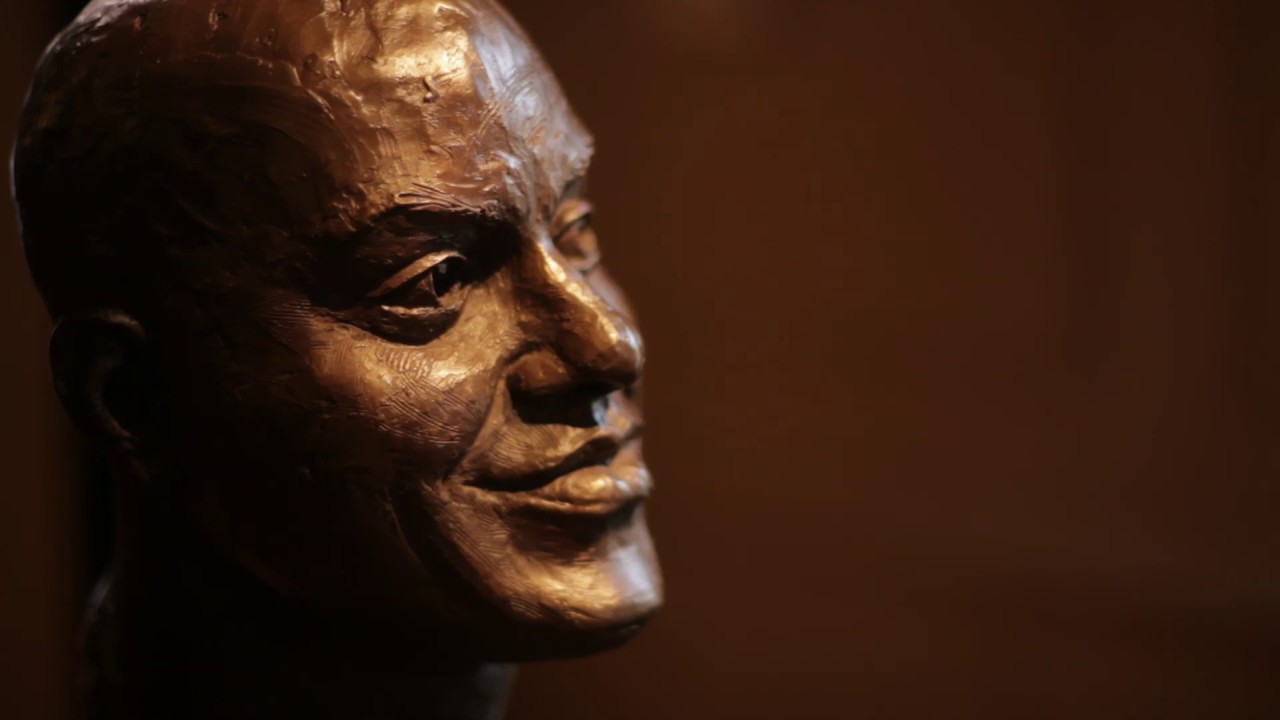 Sculptor Frances Segelman 'A Passion for Clay'