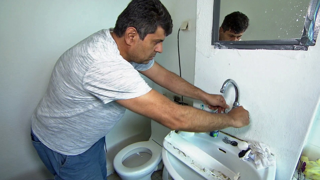 Mieter ohne Wasser | SPIEGEL TV