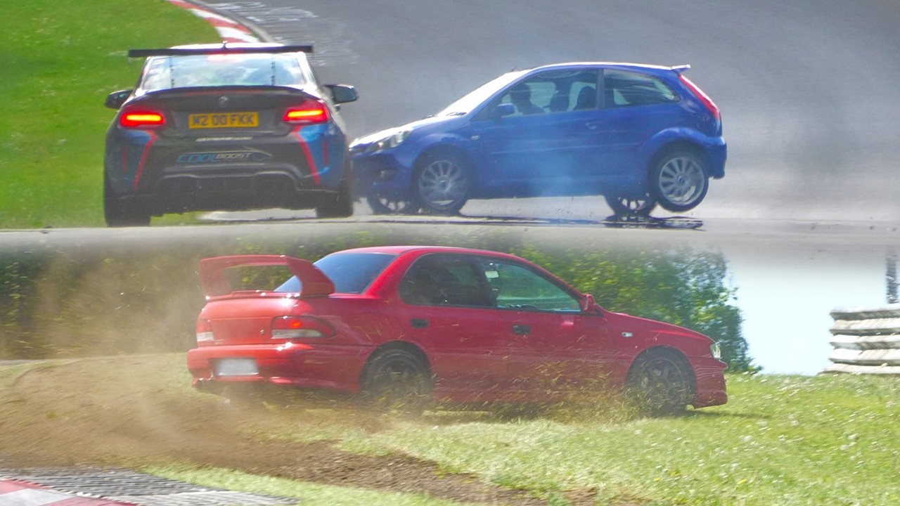N&Uuml;RBURGRING Dangerous Moments, ALMOST CRASHES & Highlights Tourist Drives Nordschleife June 2026