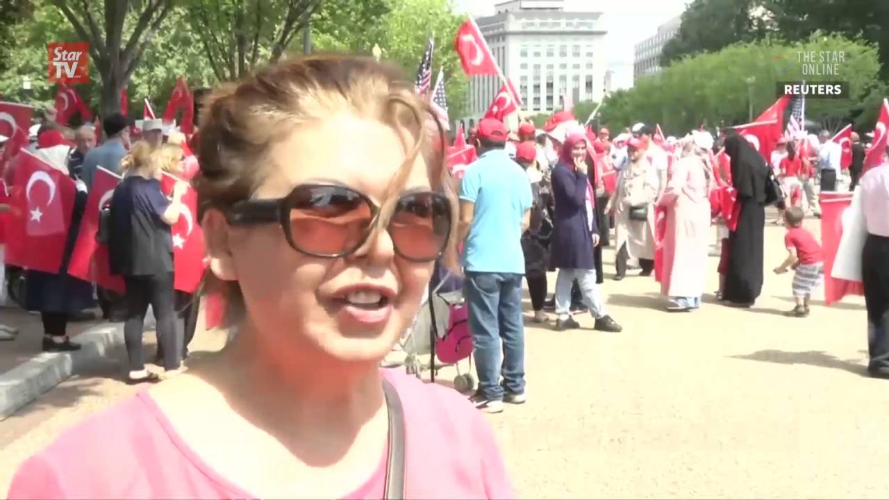 Massive pro-Erdogan rally