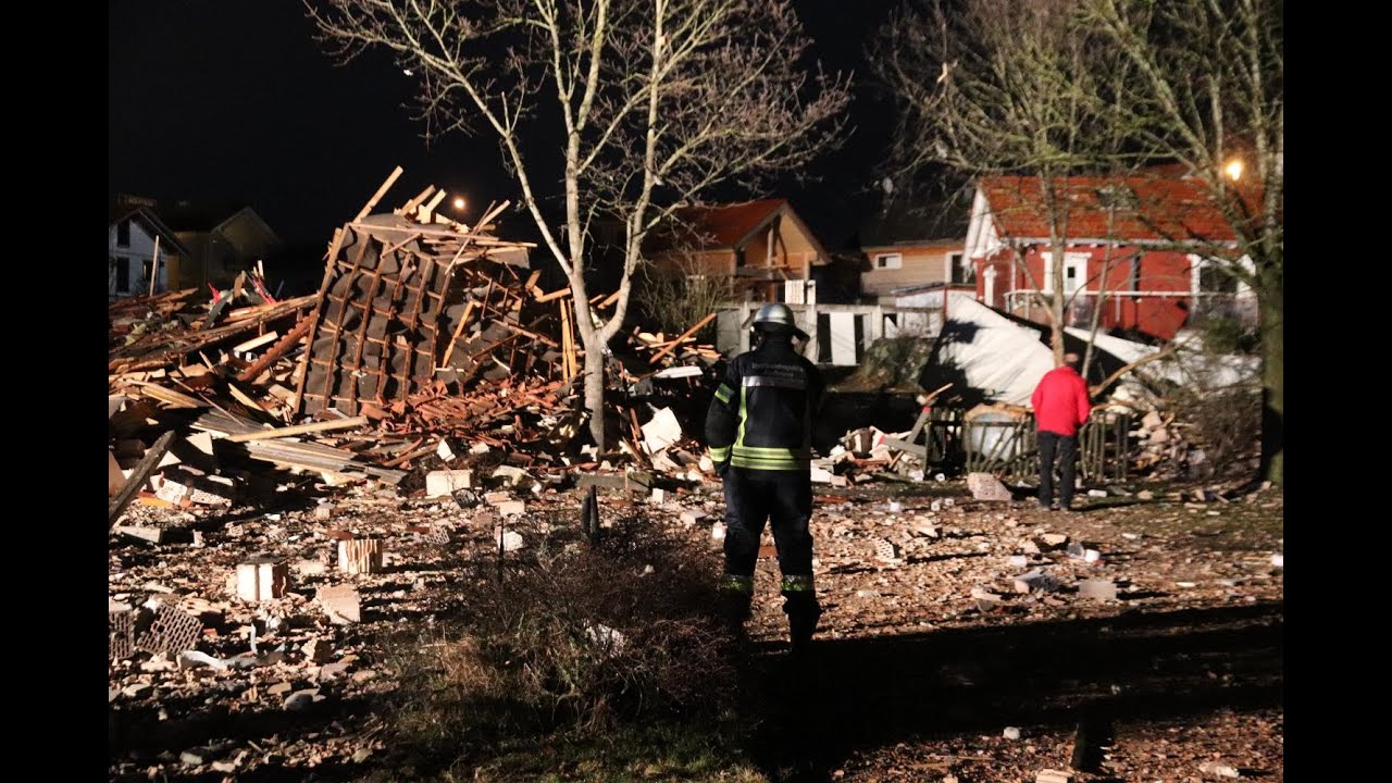 Kaufbeuren: Explosion zerstört Vereinsheim in Oberbeuren - weitere Gebäude beschädigt