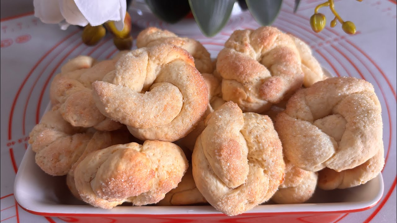 Rosquinha de Nata com Queijo 🧀 
