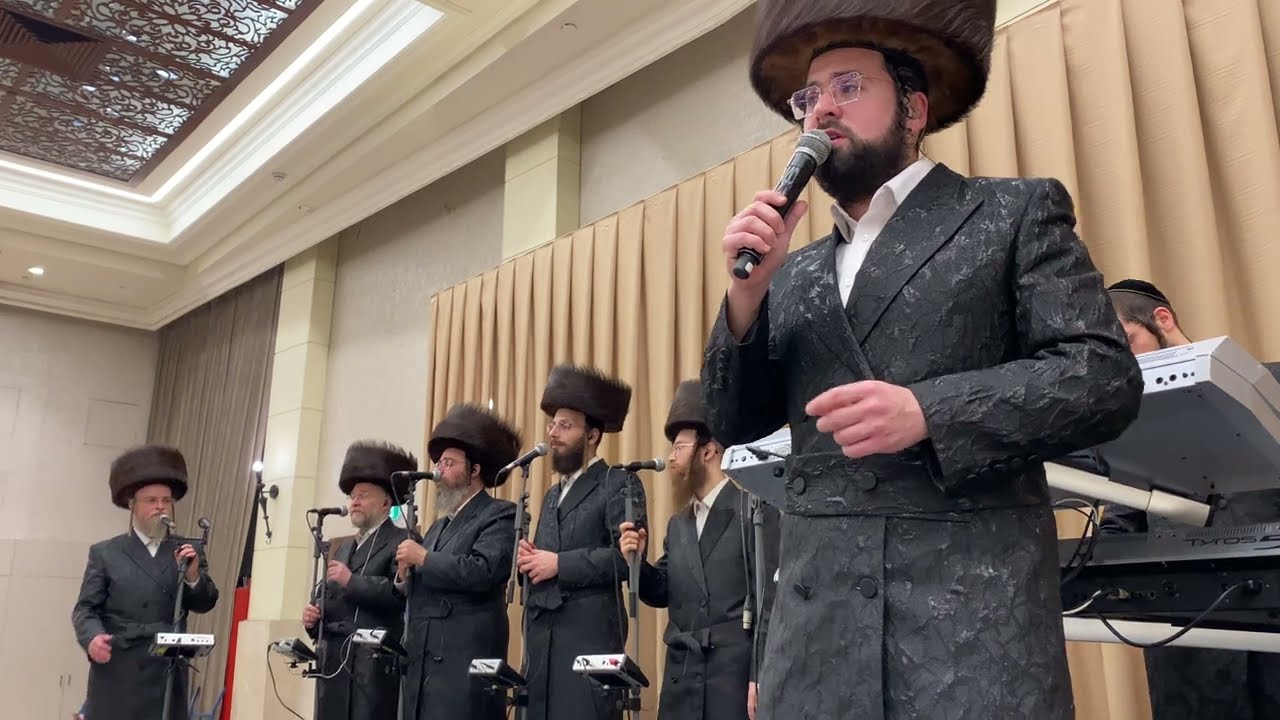 Listen Nissim: Avinu Malkeinu (Chasidic Choir Cover)
