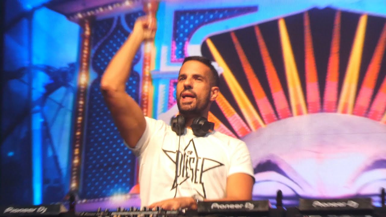 Sagi Kariv @ Forever Luna Park - Dock Eiffel Paris (14/12/2019) (4K)
