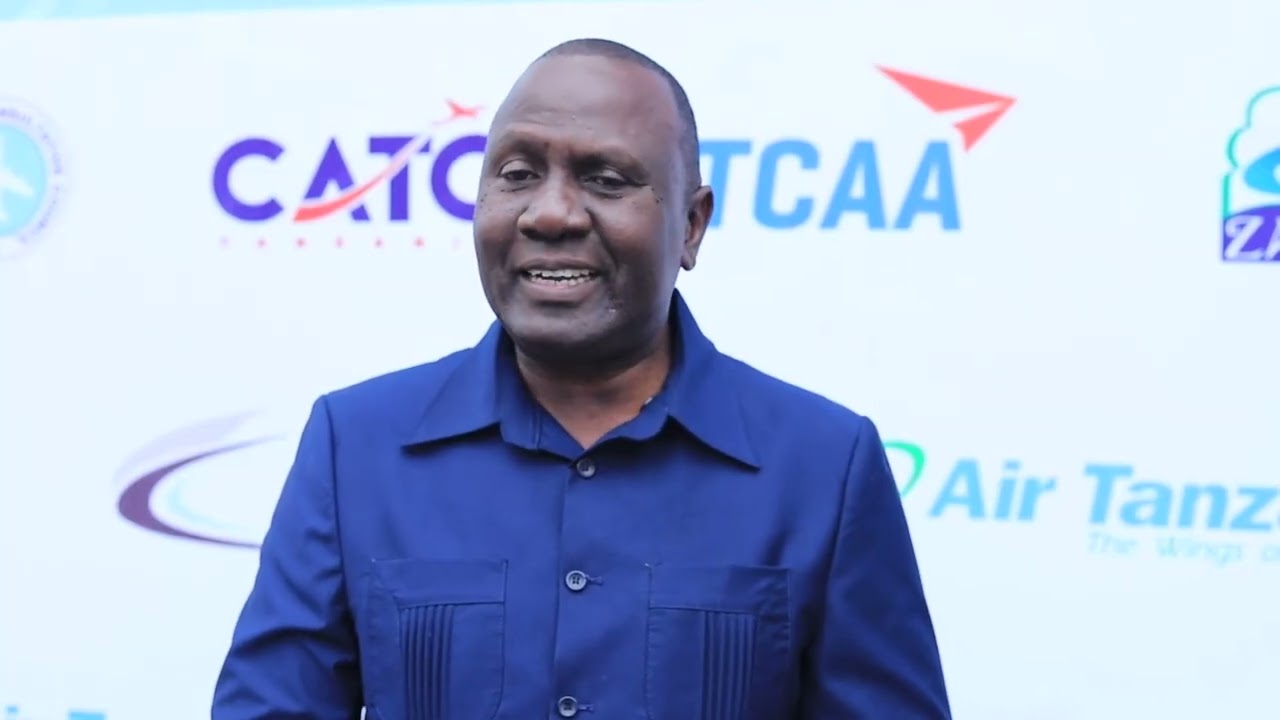 Katibu Mkuu Wizara ya Uchukuzi Atembelea Banda la TCAA SABASABA