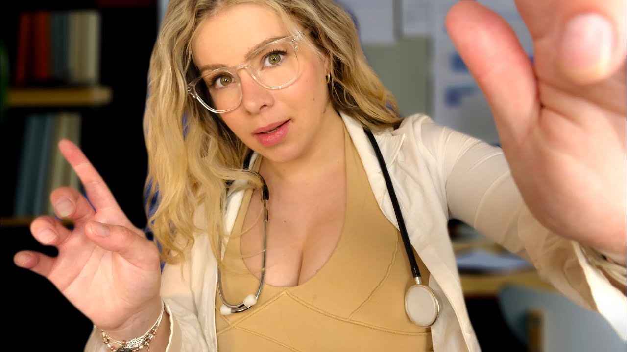ASMR DOCTOR FULL BODY PHYSIO EXAM (Muscle Massage, Doctor Exam)