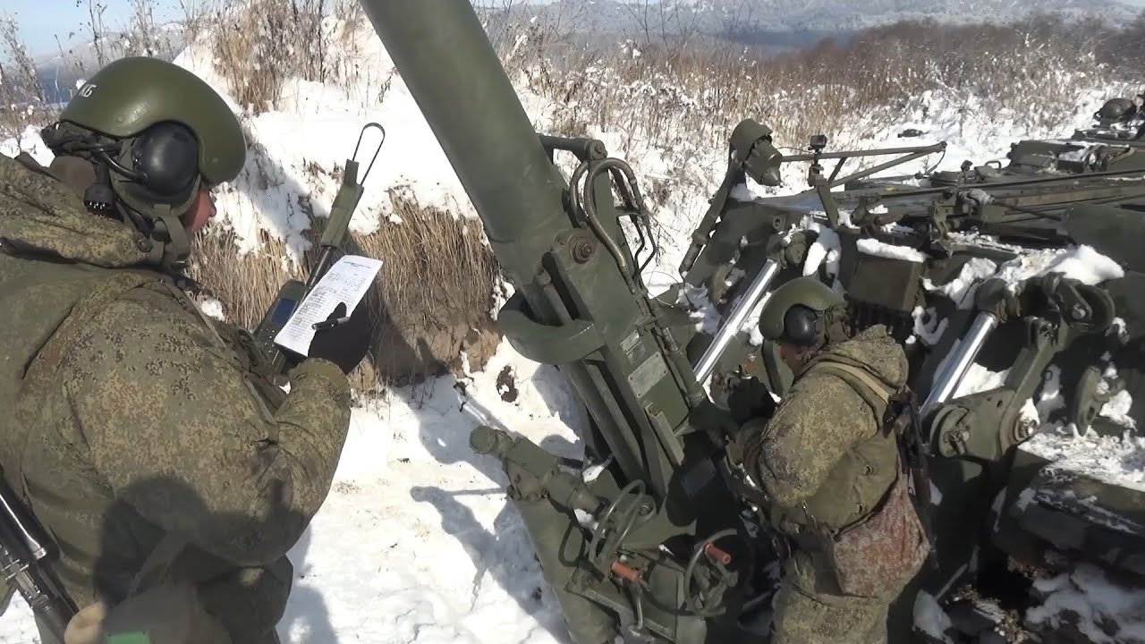 Стрельбы расчетов 240-мм самоходных минометов &laquo;Тюльпан&raquo; в Северной Осетии