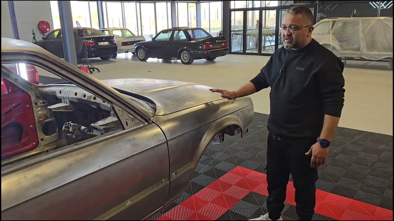 BMW E30 333i Restoration | Expert Fabrication & Classic Paint Prep