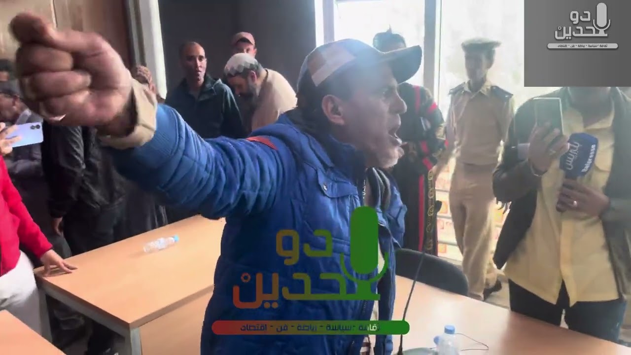 مواطن يقصف  رئيس المجلس الجماعي لمدينة المحمدية هشام ايت منا ولا يبالي