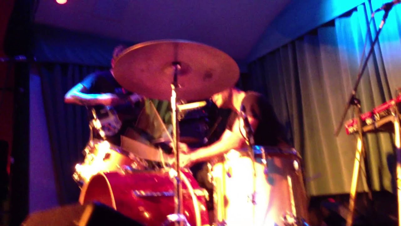 Thee Oh Sees - 2013-04-05 - Roxie Theater Benefit, Verdi Club SF [complete show]