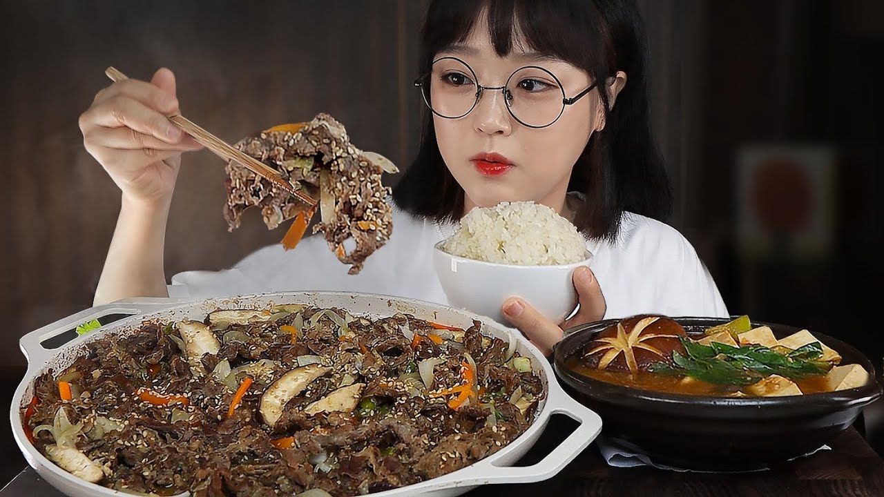 Корейское барбекю булгоги и рагу из соевой пасты | MUKBANG ASMR