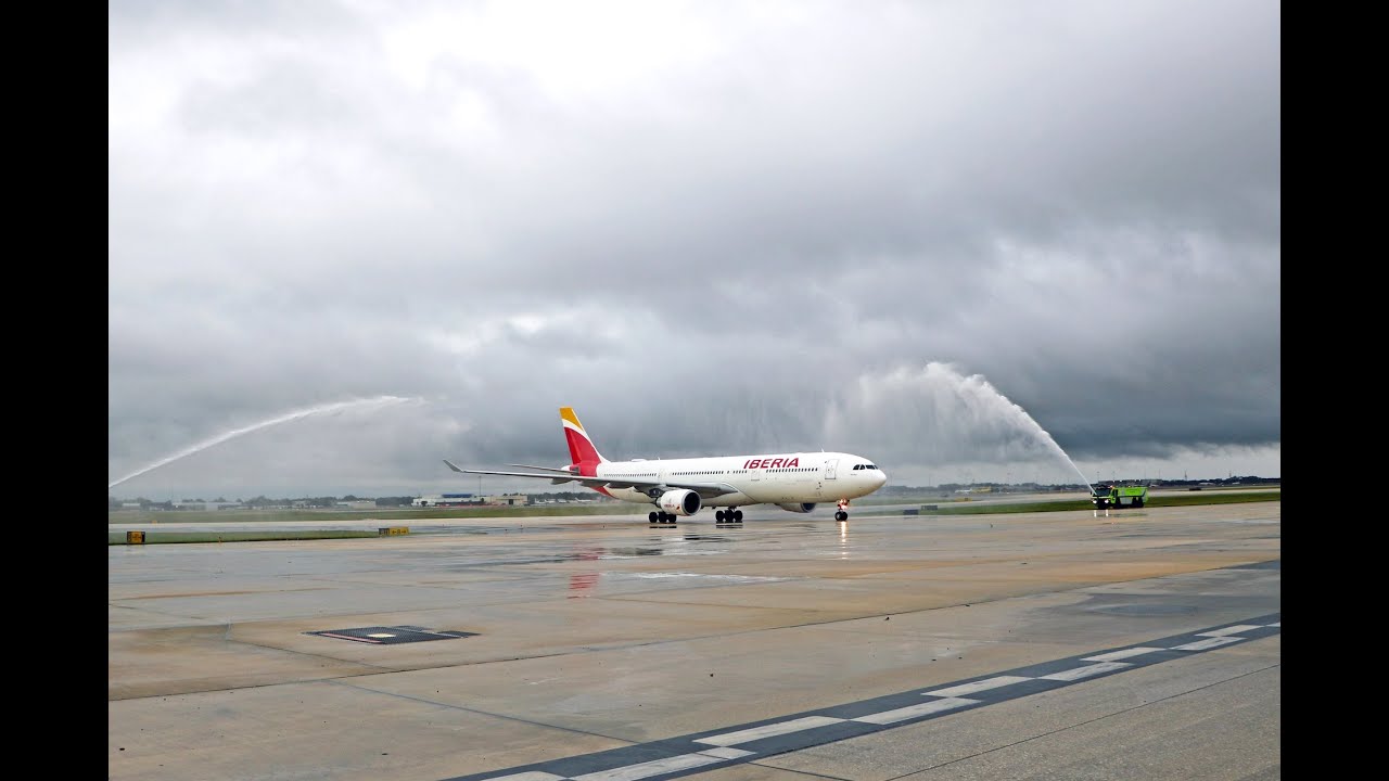 Iberia inicia vuelos directos entre Orlando y Madrid