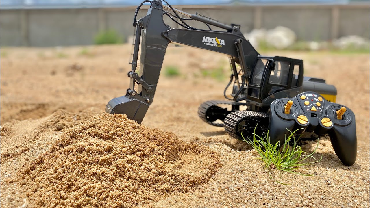 Rc Huina 1550 Excavator at work best Remote | Leab Rc Official