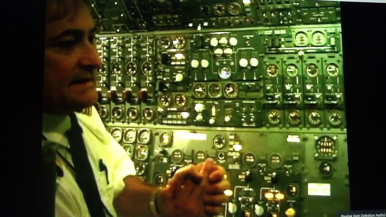 Flight Engineer Bruce Saunders 2002
