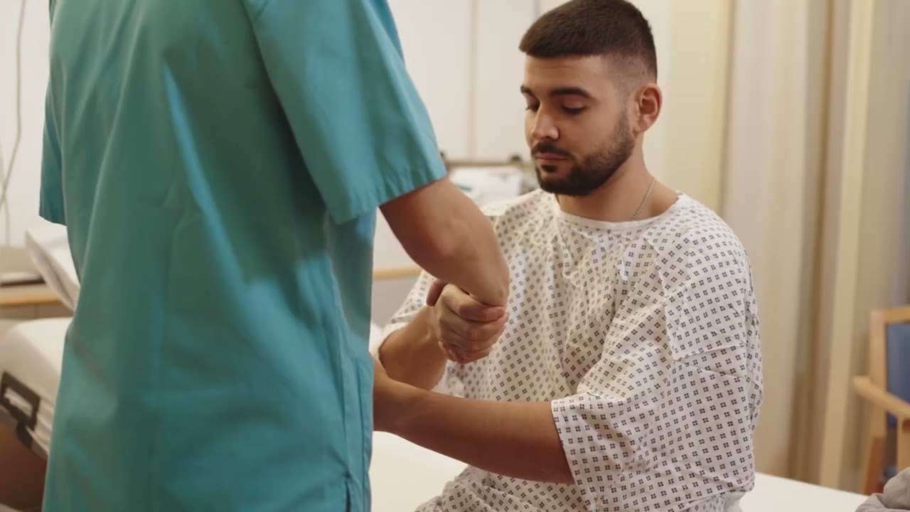 R&eacute;&eacute;ducation &agrave; l'h&ocirc;pital apr&egrave;s un AVC
