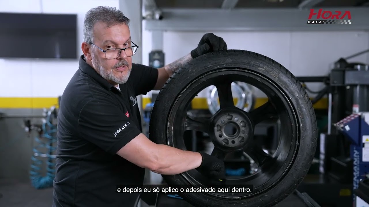 HORA MAXXI | JEDAL AUTOMOTIVA: APLICAÇÃO DE CONTRAPESO DE AÇO.