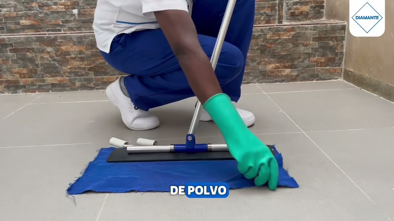 El poder de la mopa en el Dinámico