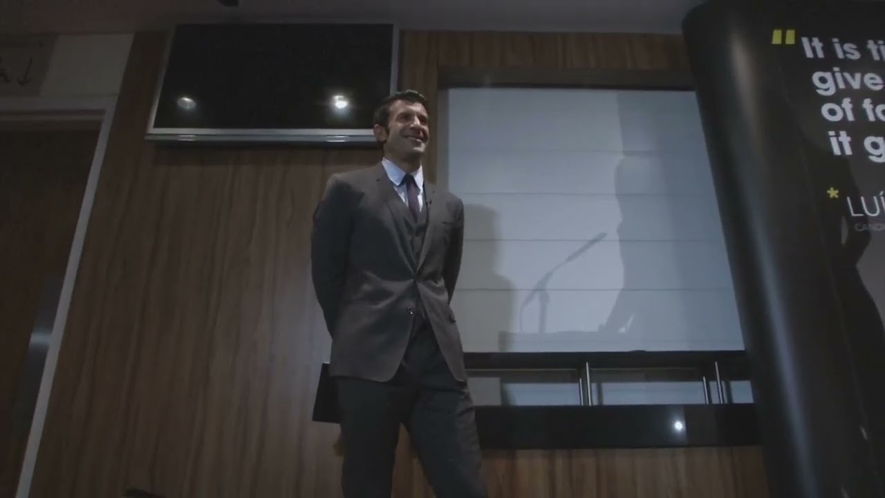 Luis Figo scathing in call for Infantino to resign as FIFA president