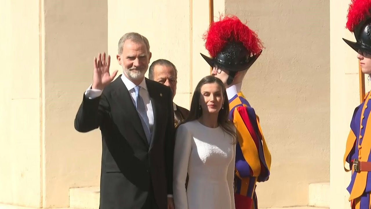 Spain's King Felipe VI, Queen Letizia arrive at Vatican to meet Pope Leo XIV | AFP