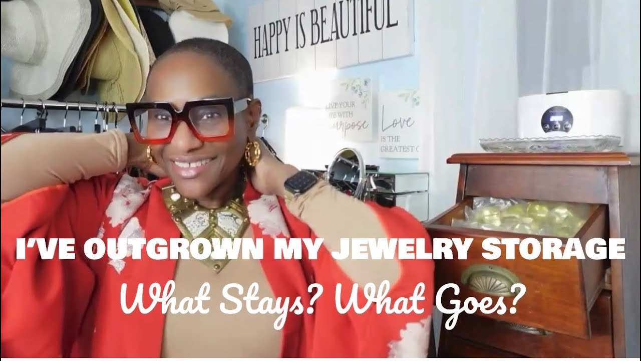 3 Jewelry Pyramids & No More Space ~ What Stays, What Goes? (Part 1)