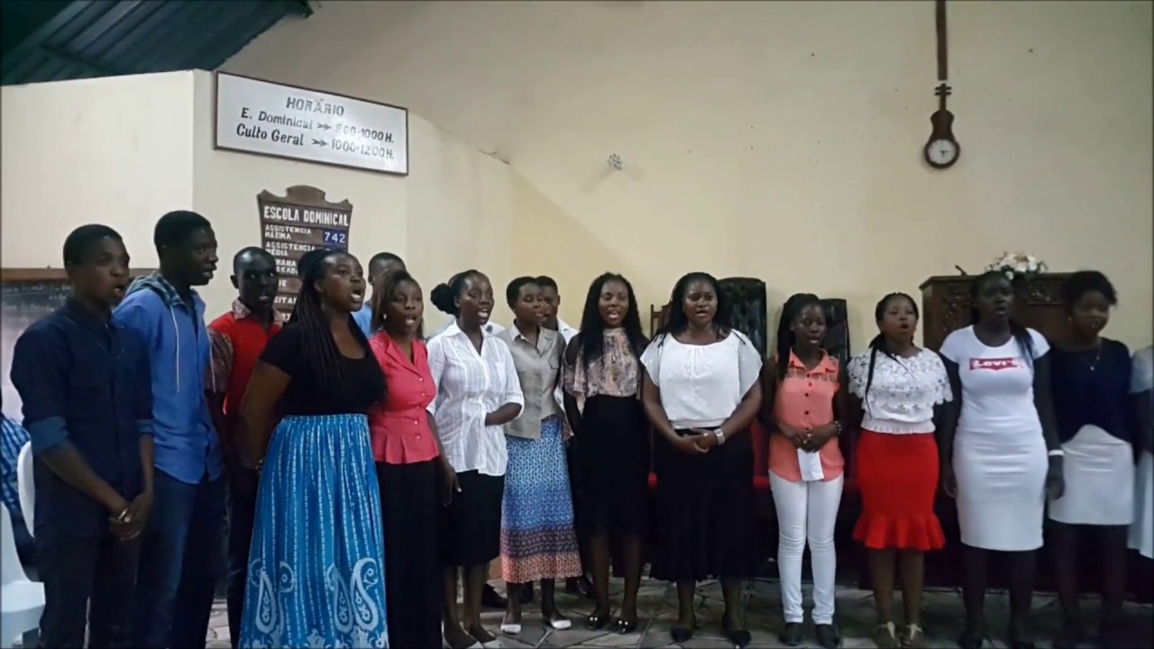 Actuação da Juventude da Polana na celebração do JUBILEU na INP