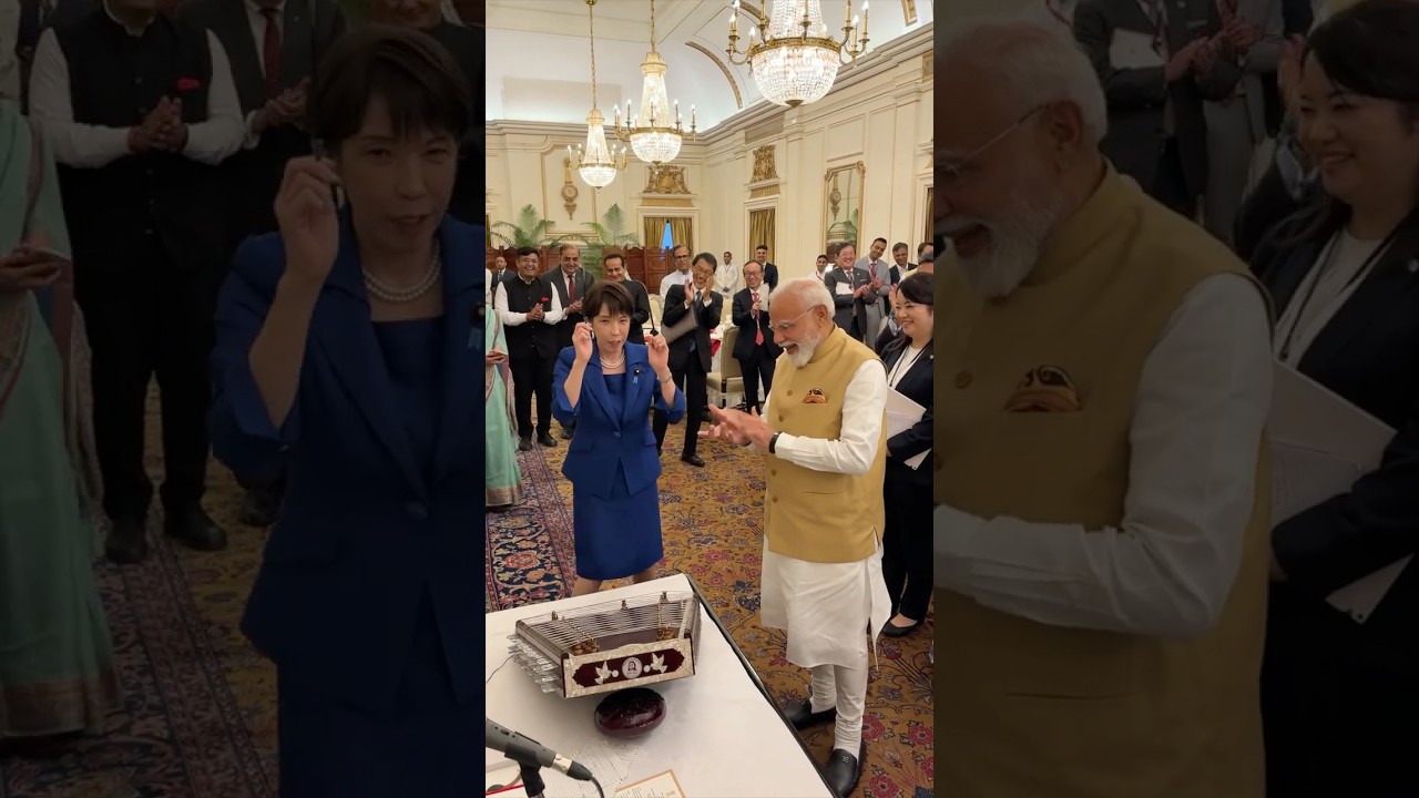 Japanese PM Sanae Takaichi tries her hand at Indian music! 🎶
