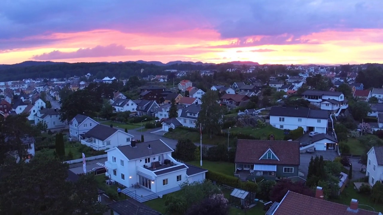 Larvik Norway 🇳🇴Yuneec Breeze 4K Footage