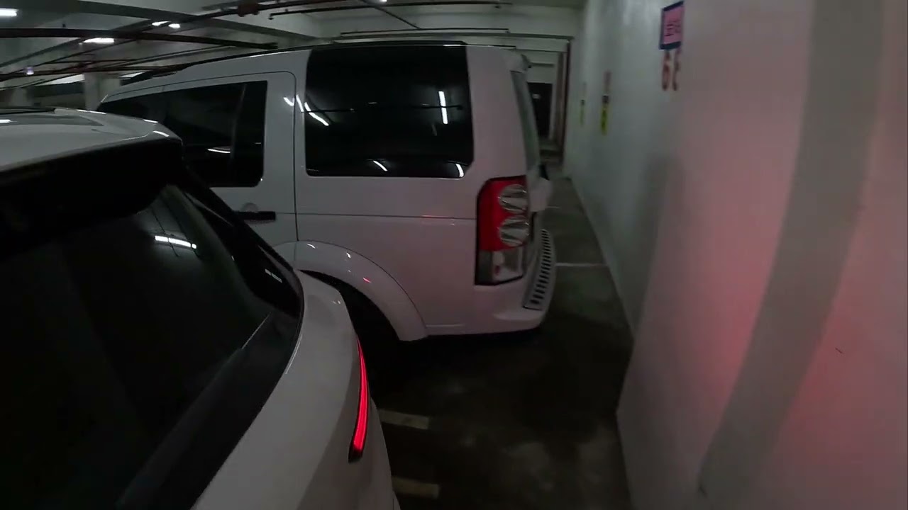 板橋區金站停車場－困難度：★ ★ ★ ★