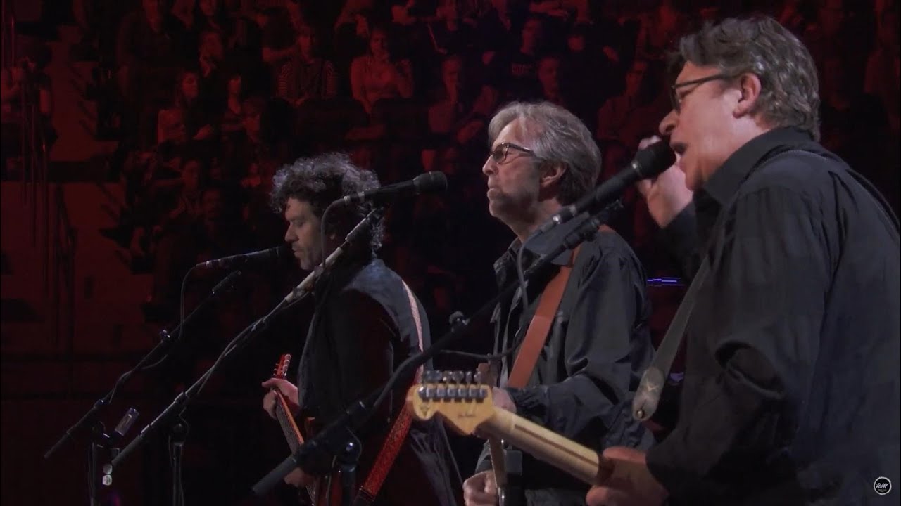 I Shall Be Released - Eric Clapton with Robbie Robertson. Live Guitar Festival New York 2013.