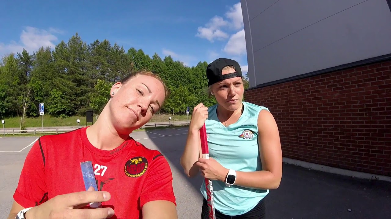 Teknikträning med hemmagjort puck + dans på hamnfestivalen!